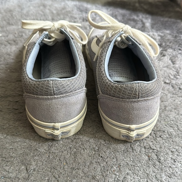 Old skool lilac vans shoes - Picture 2 of 3